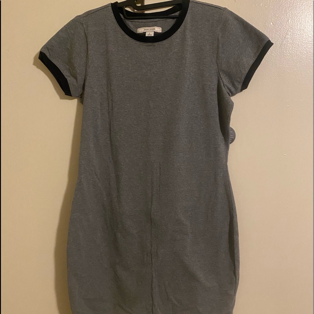 🔥NWT gray knit short sleeve T-shirt dress by Adam Levine. Large.
